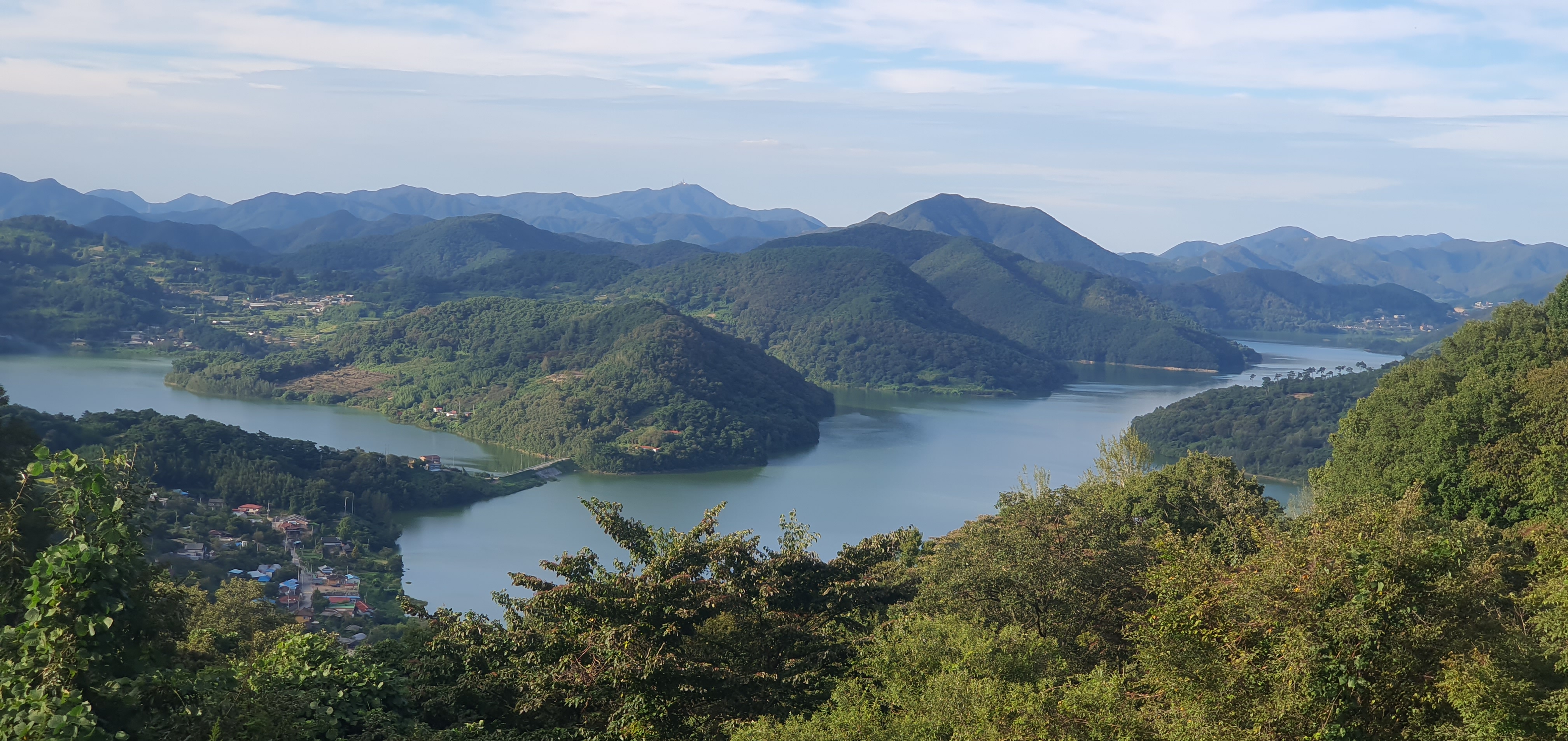 캠핑D14(파쇄석)9M×10M 주말2박우선예약 포토